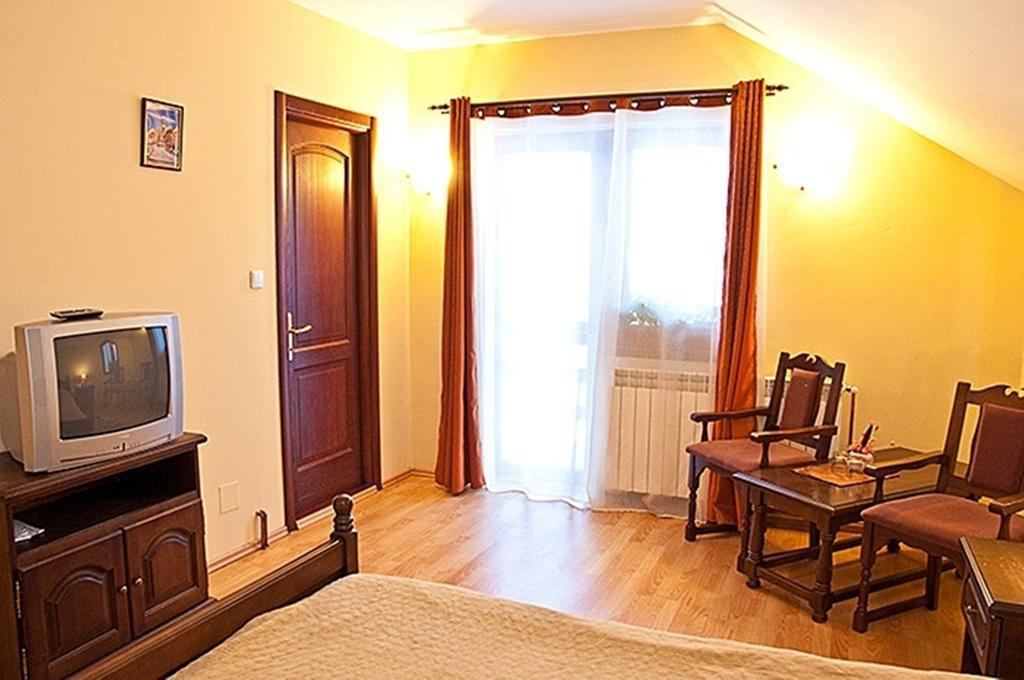 Pensiunea Poiana Verde Slănic-Moldova Esterno foto